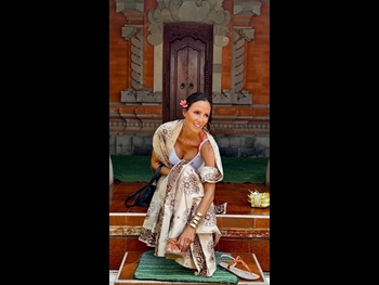  alt="Joanne Mosconi"