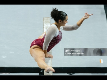  alt="Sienna Robinson"