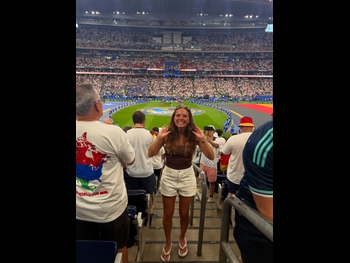  alt="Olivia Buzaglo"