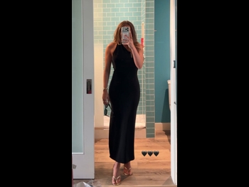  alt="Olivia Buzaglo"