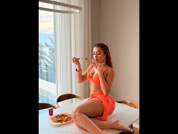  alt="Melinda Ademi"