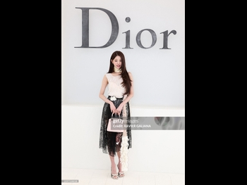  alt="Jang Won-young"