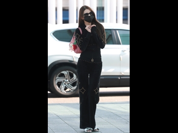  alt="Jang Won-young"