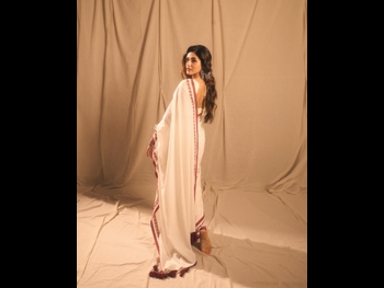  alt="Chandni Bainz"
