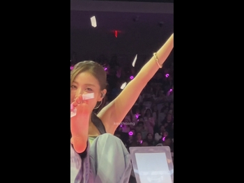  alt="Park Ji-hyo"