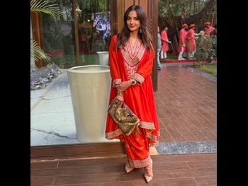  alt="Seema Sajdeh"