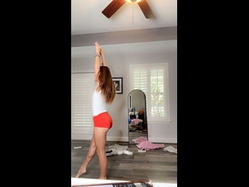  alt="Jenny Popach"