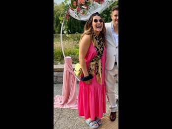  alt="Vanessa Walsh"