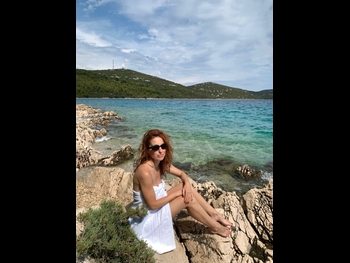  alt="Tijana T"