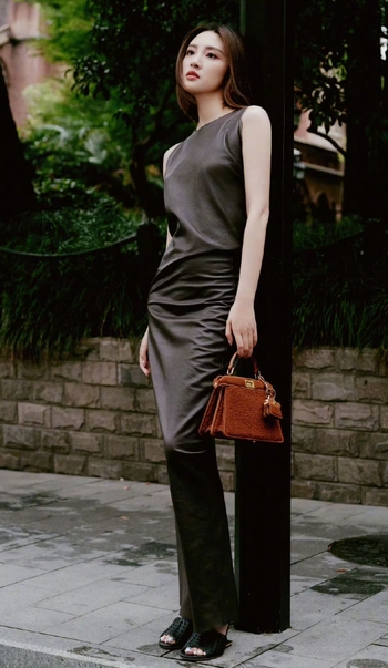 Yixin Tang
