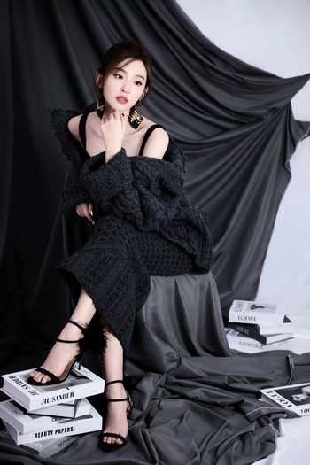 Yixin Tang
