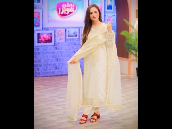  alt="Kanwal Khan"