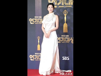  alt="Jung So-min"