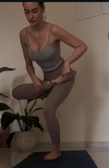 Simona J