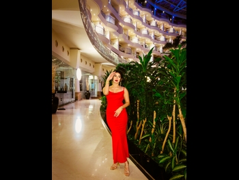  alt="Nidhi Shetty"