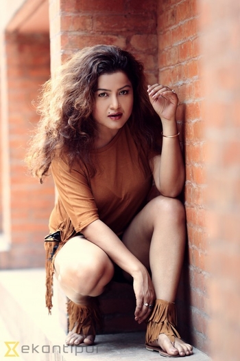 Rekha Thapa