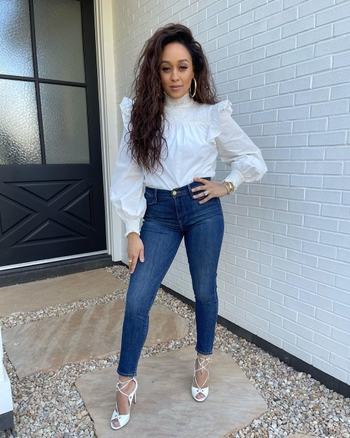 Tia Mowry