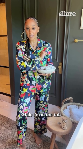 Tia Mowry