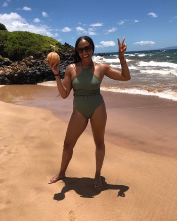 Tia Mowry