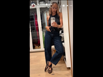  alt="Tia Mowry"