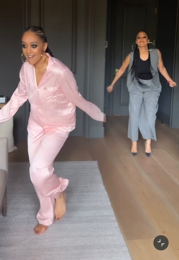 Tia Mowry