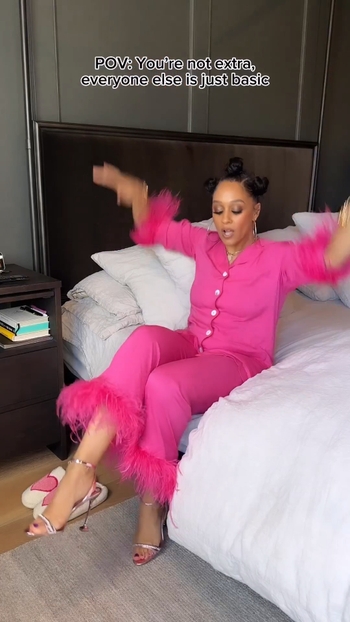 Tia Mowry