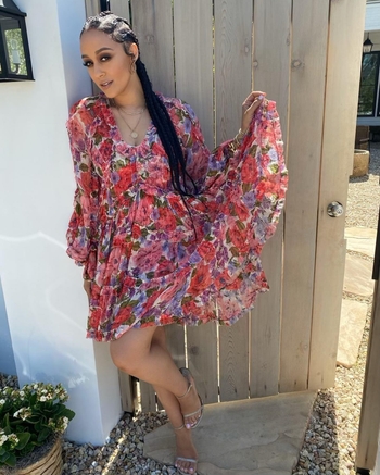 Tia Mowry