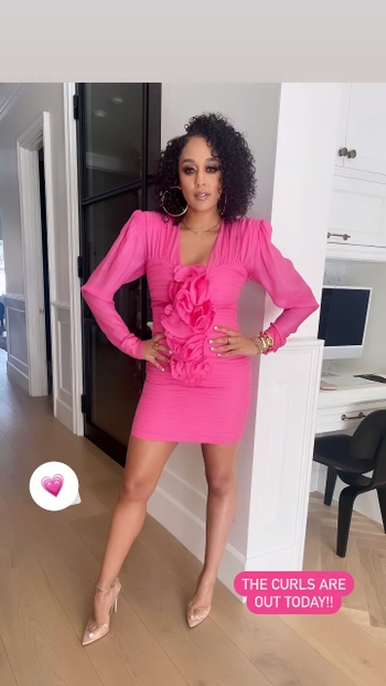 Tia Mowry