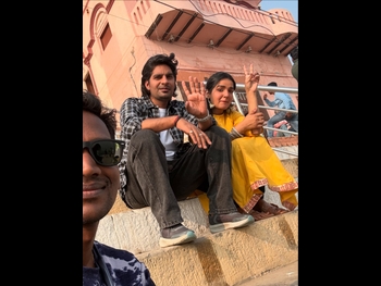  alt="Isha Yadav"