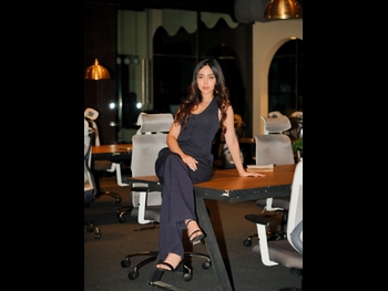  alt="Kaashvi Hiranandani"