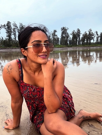 Amika Shail