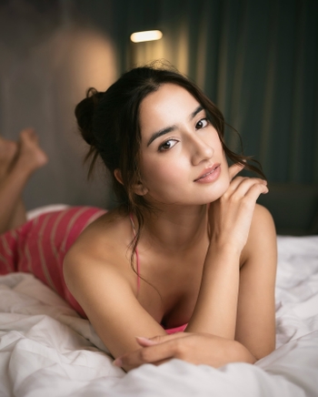 Amisha Thakur