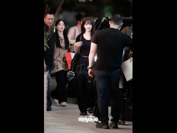  alt="Seol Yoon-ah"