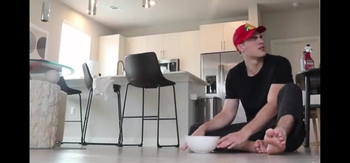 Zach Cox