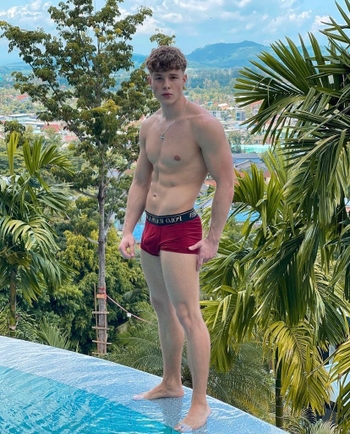 Benjamin Hilton