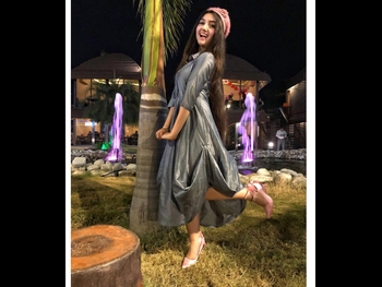  alt="Ashnoor Kaur"