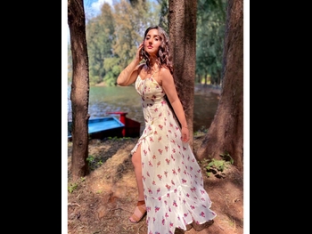  alt="Ashnoor Kaur"