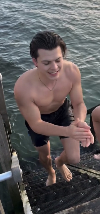 Alex Høgh Andersen
