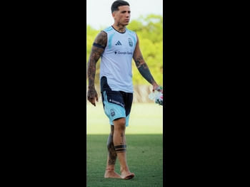  alt="Enzo Fernandez"