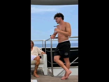  alt="Julian Alvarez"