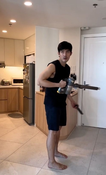Robi Domingo