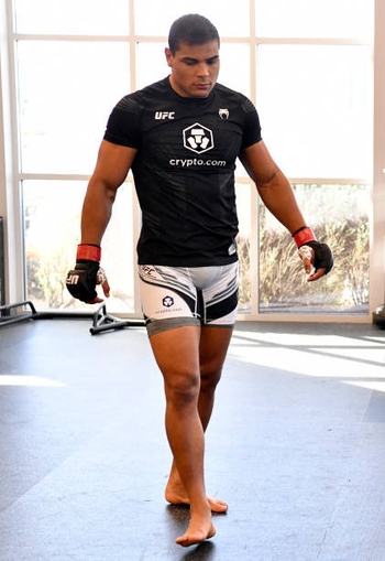 Paulo Costa