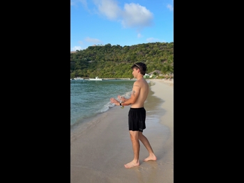  alt="Johnny Orlando"