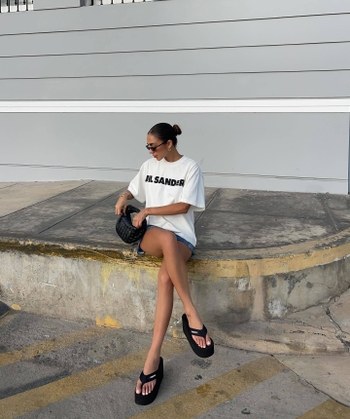 Luana Barrón
