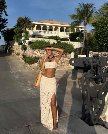 Luana Barrón