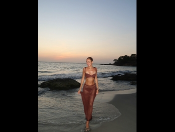  alt="Luana Barron"