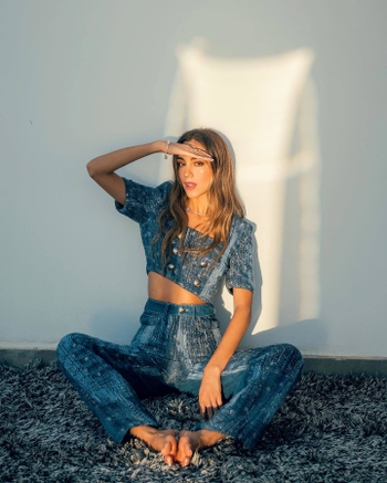 Luana Barrón