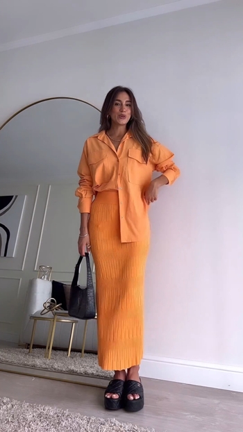 Luana Barrón