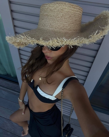 Luana Barrón