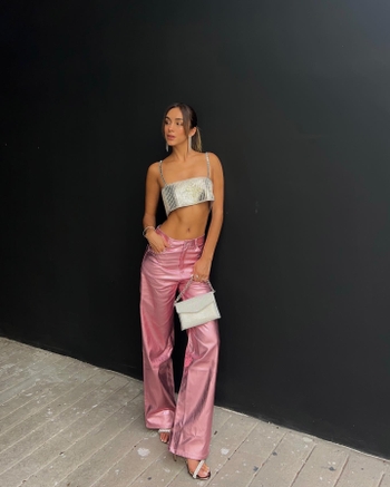 Luana Barrón